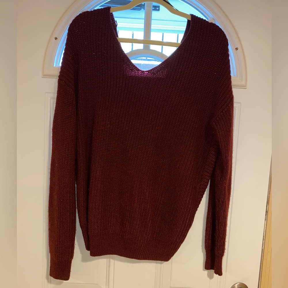 Maroon sweater
